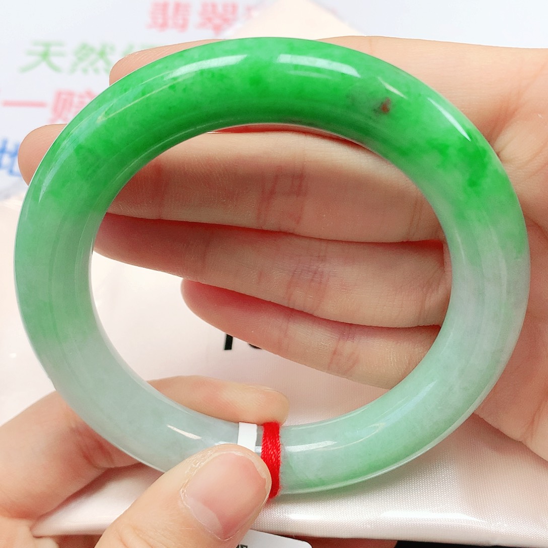 未镶嵌手镯翡翠翡翠手镯57圆
