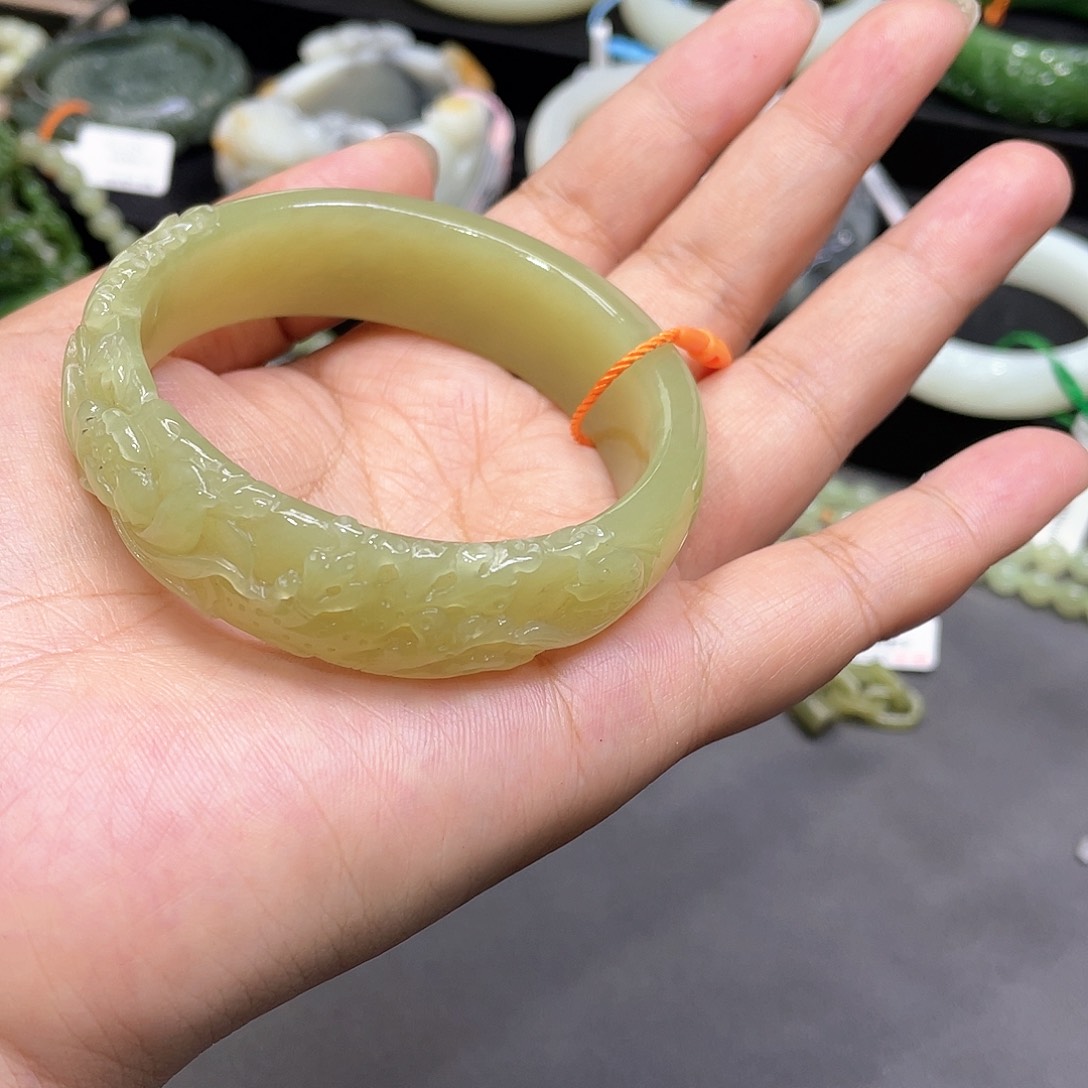 和田玉未镶嵌手镯57圈口38