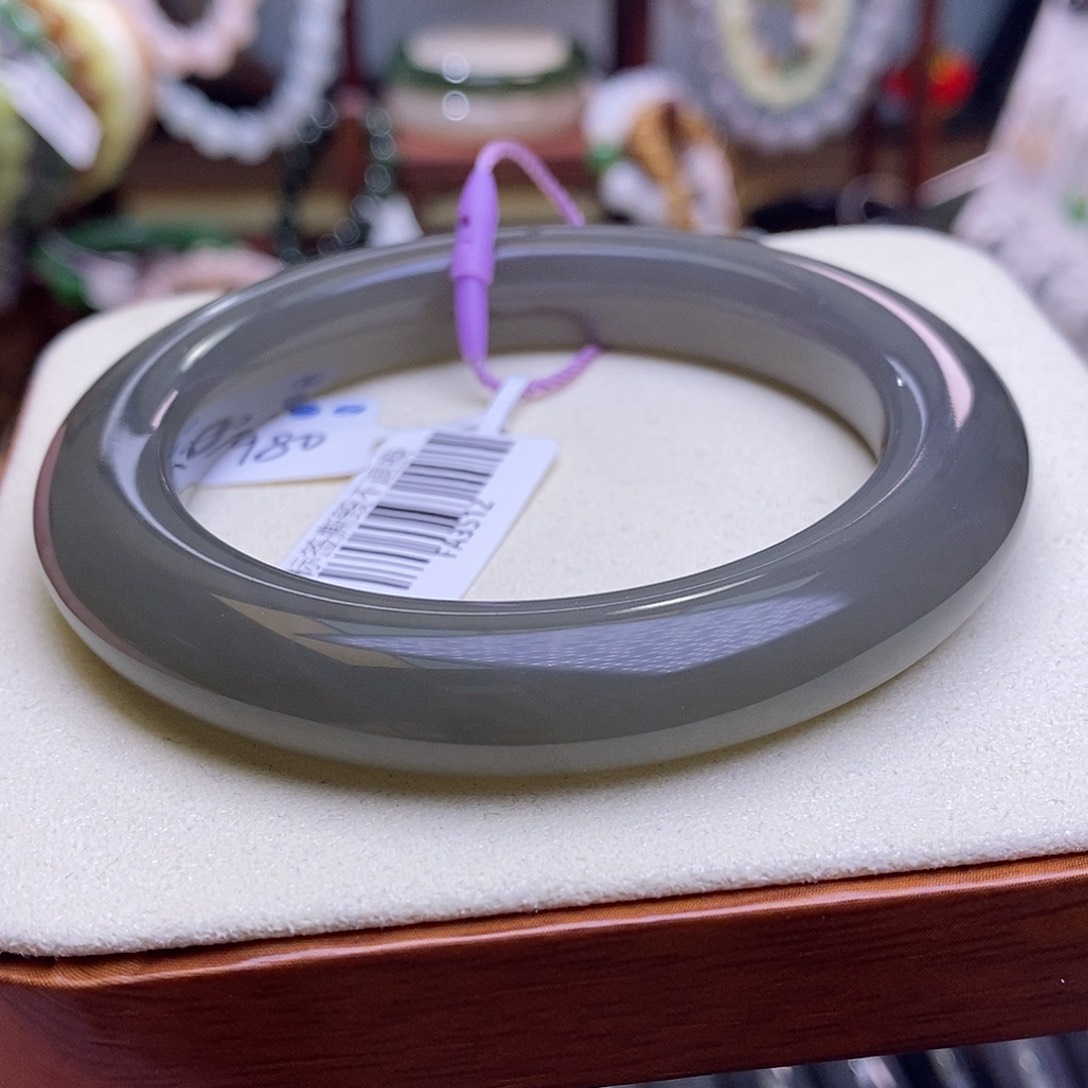 和田玉未镶嵌高冰烟紫福利手镯56圈口