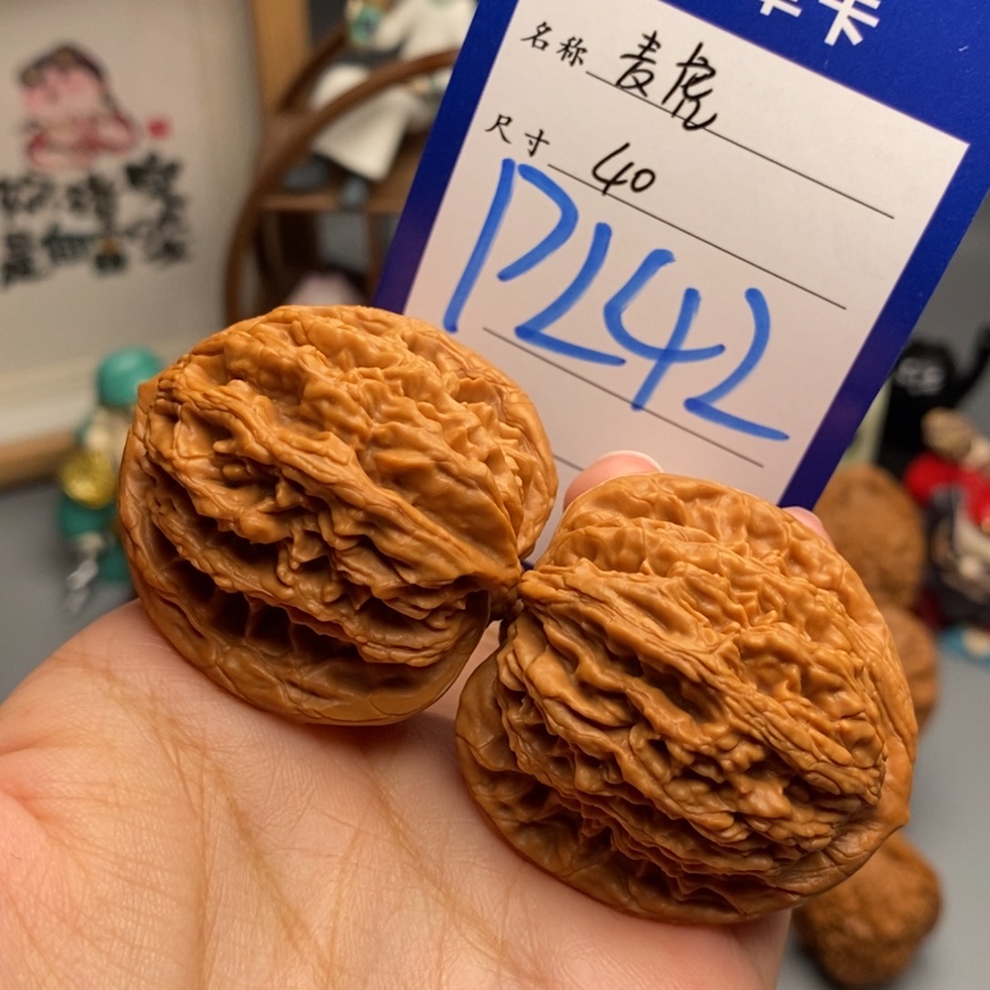 吊坠文玩核桃麦虎40