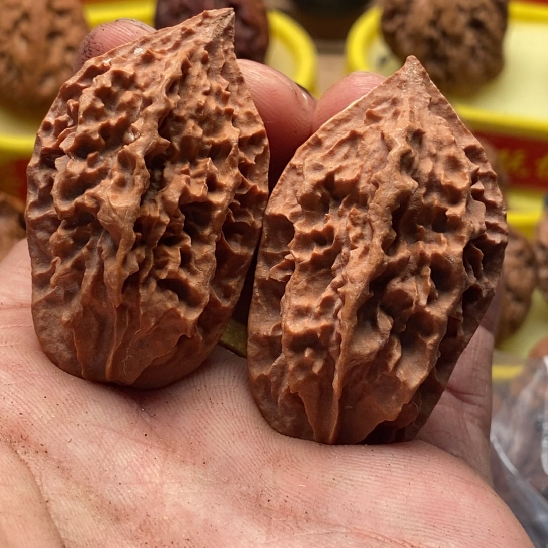 文玩核桃吊坠楸子240