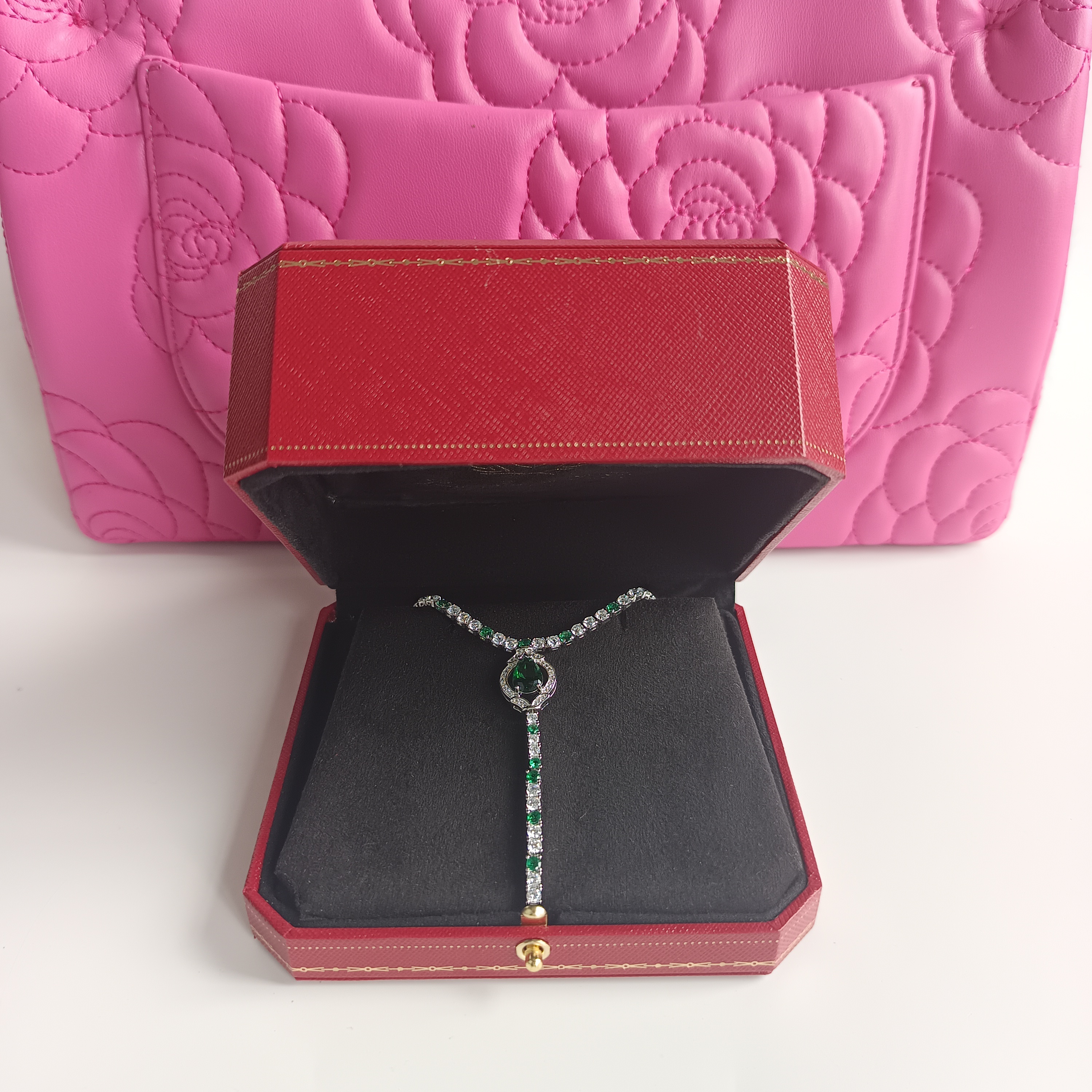 2713项链【LIANBANGH.K】高贵女王绿项链赠礼盒