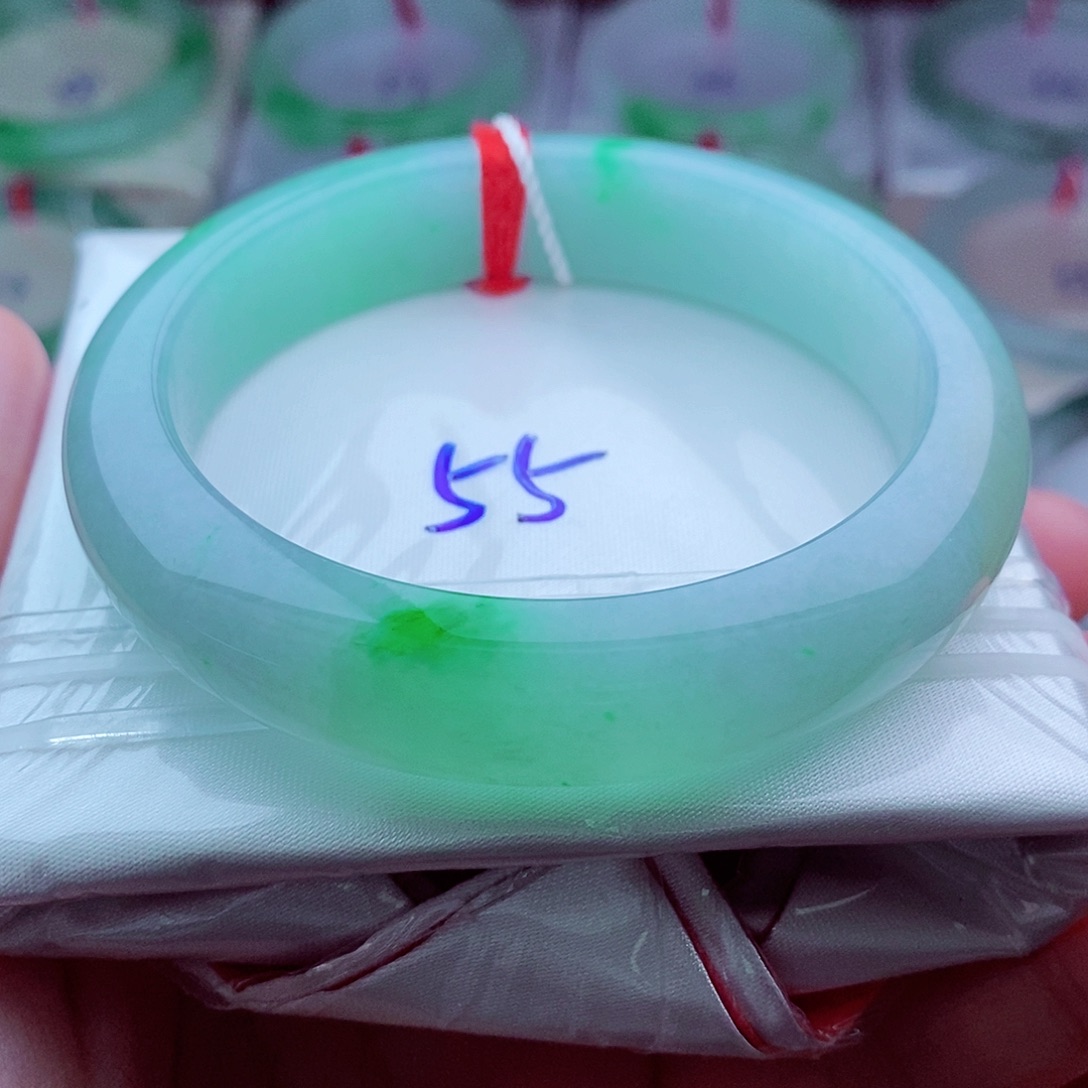 翡翠未镶嵌手镯0203-55圈口 阳绿