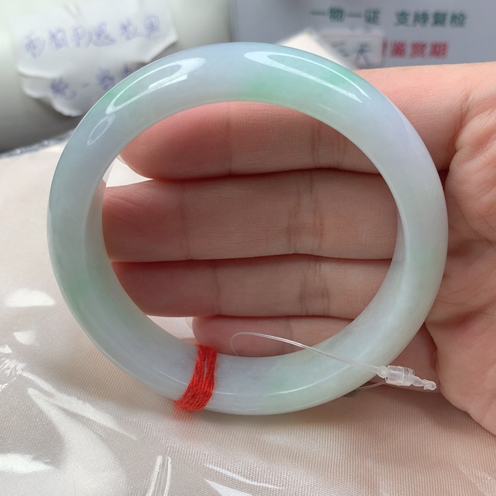 未镶嵌手镯翡翠8