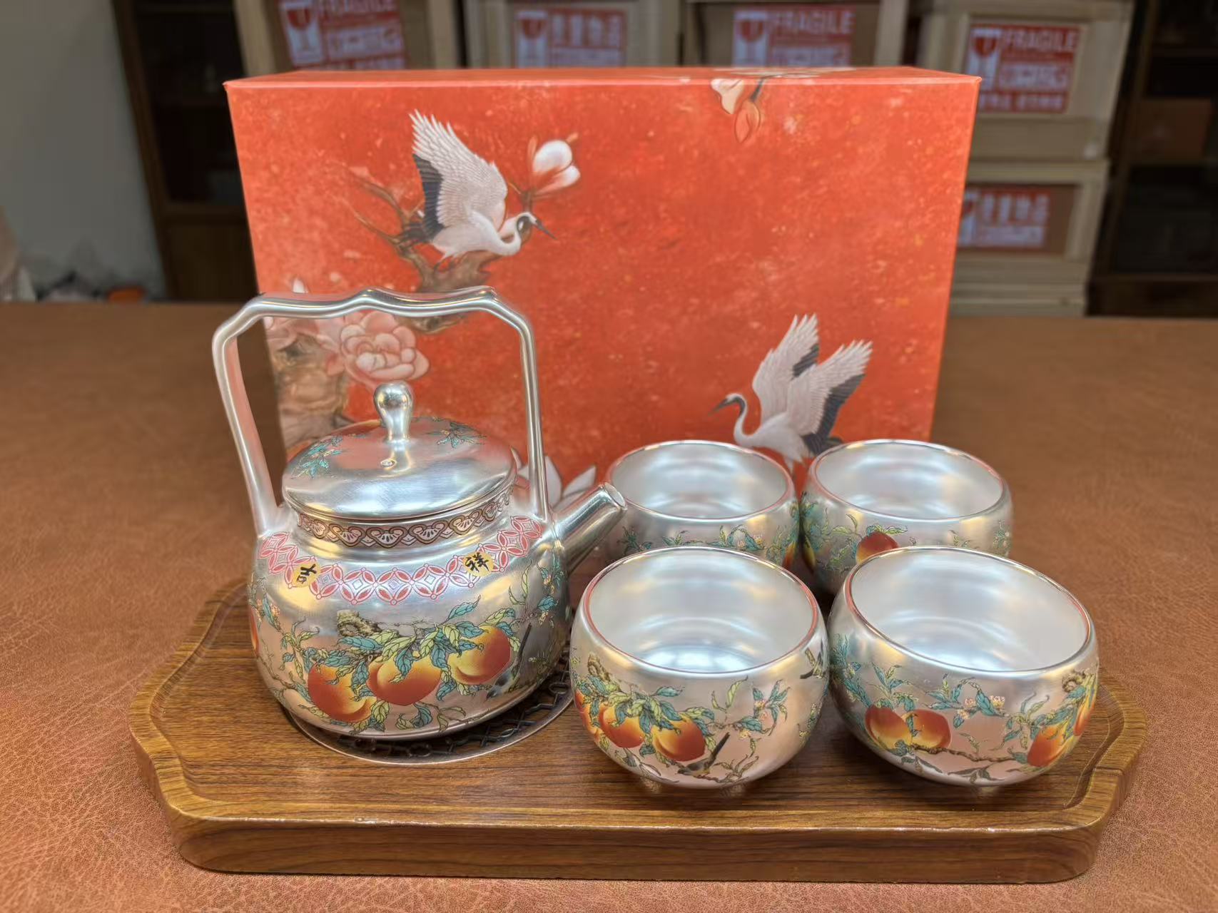 九桃吉祥如意提梁壶+4杯+盘+礼盒-4249