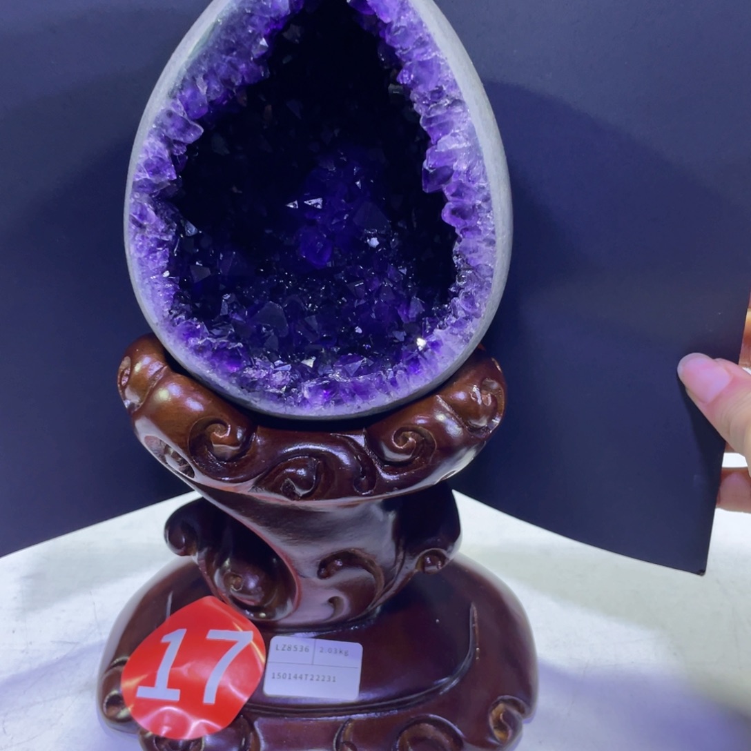 乌拉圭紫水晶摆件
