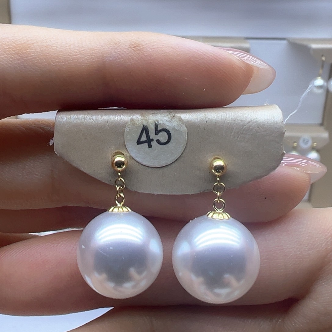 18K金镶嵌淡水珍珠耳饰