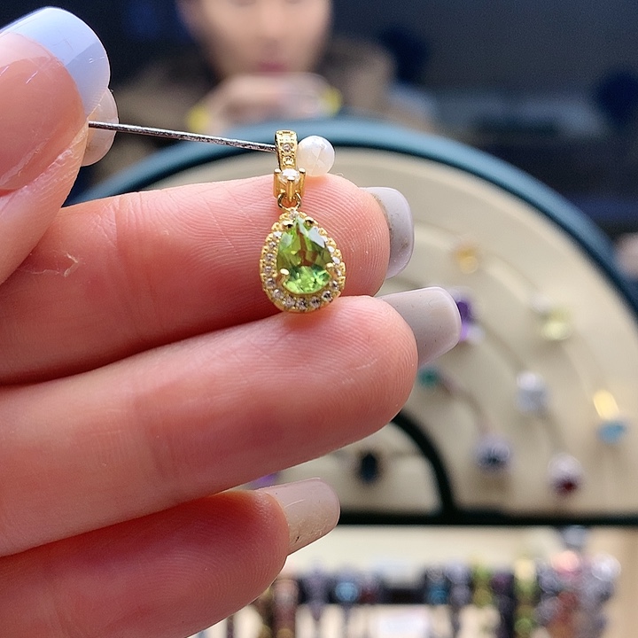 橄榄石吊坠(不含链)银S925镶嵌