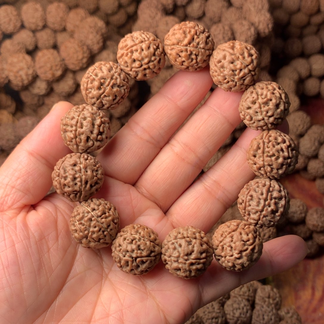 手串金刚菩提7瓣卡19 编号05