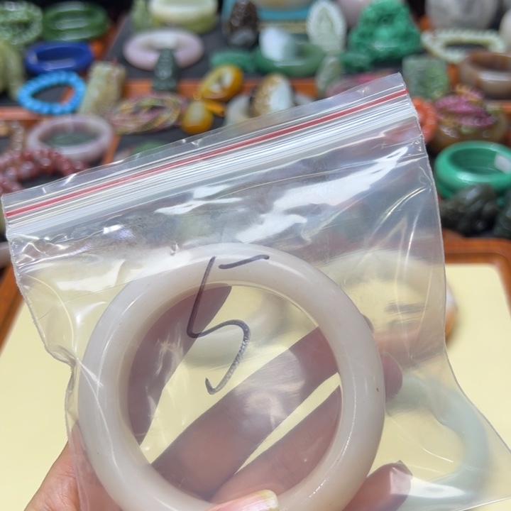 未镶嵌手镯石英质玉唐****恋5