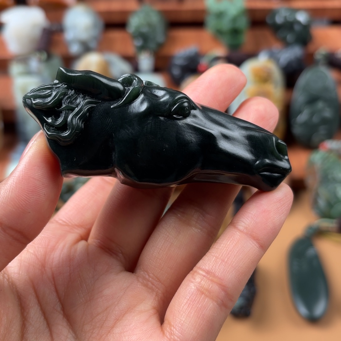 ****和田玉未镶嵌挂件