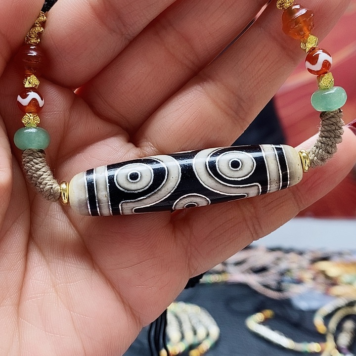 玛瑙/玉髓颈饰合金