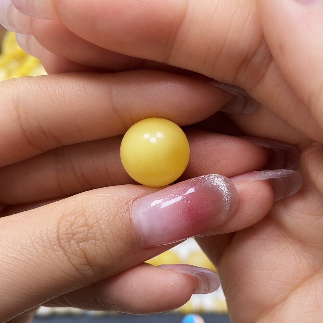 蜜蜡裸石未镶嵌圆珠14.3mm微瑕福利