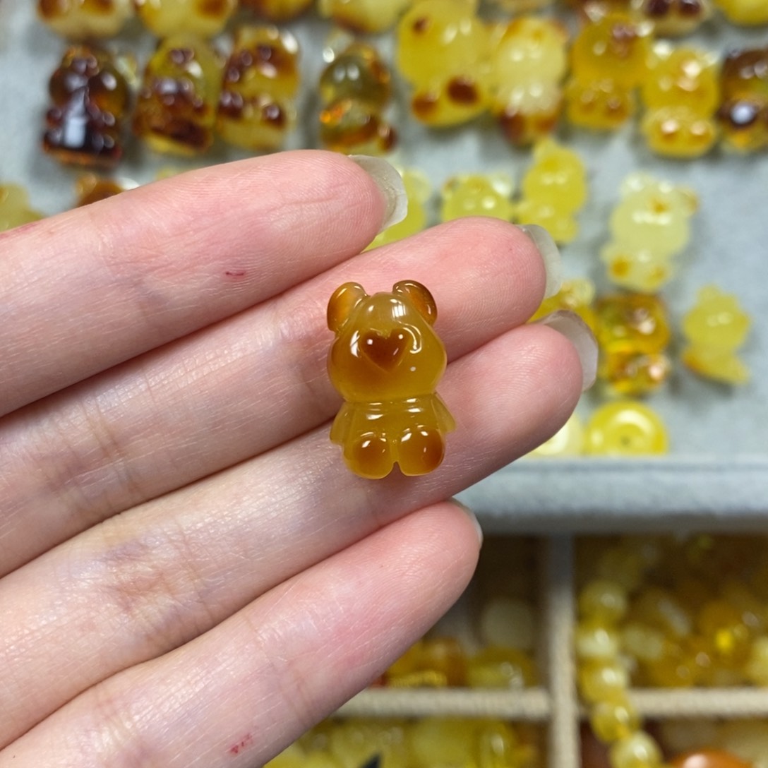 未镶嵌蜜蜡珠宝奇石小熊