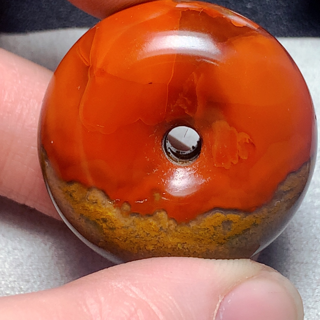 荣***佛玛瑙/玉髓未镶嵌战国红