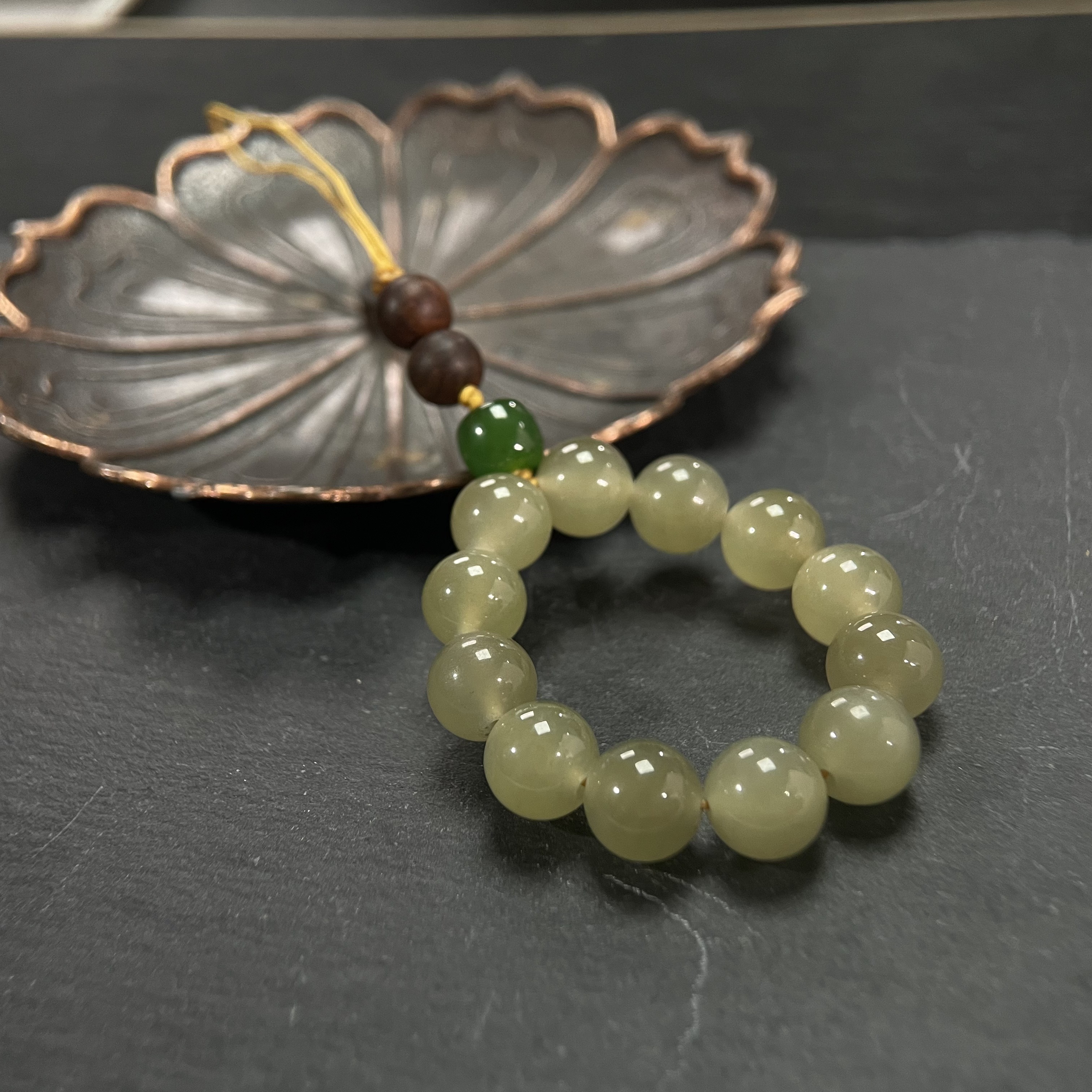 黄口和田玉碧玉直切花梨木手机挂 KT25071150