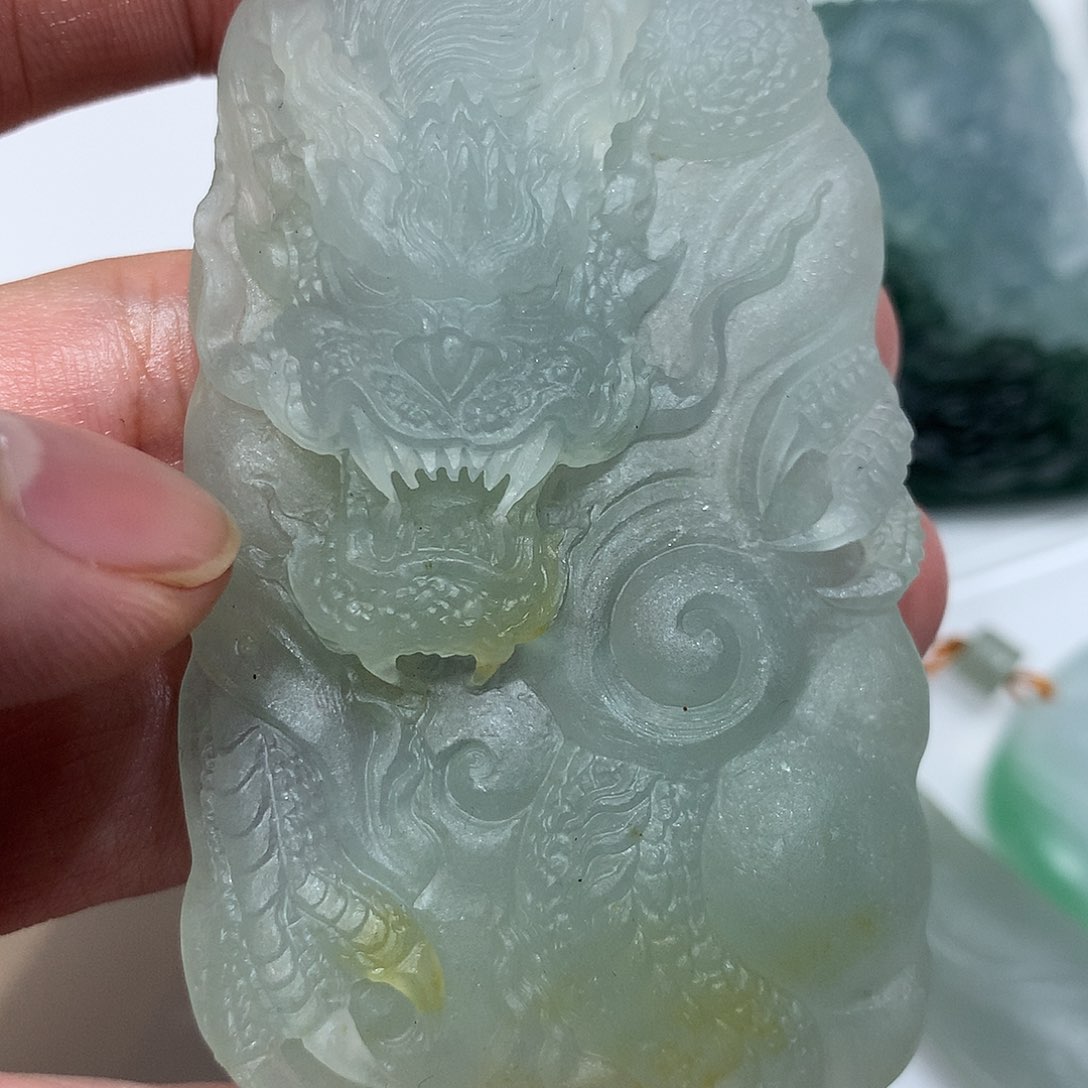 定制翡翠未镶嵌翡翠