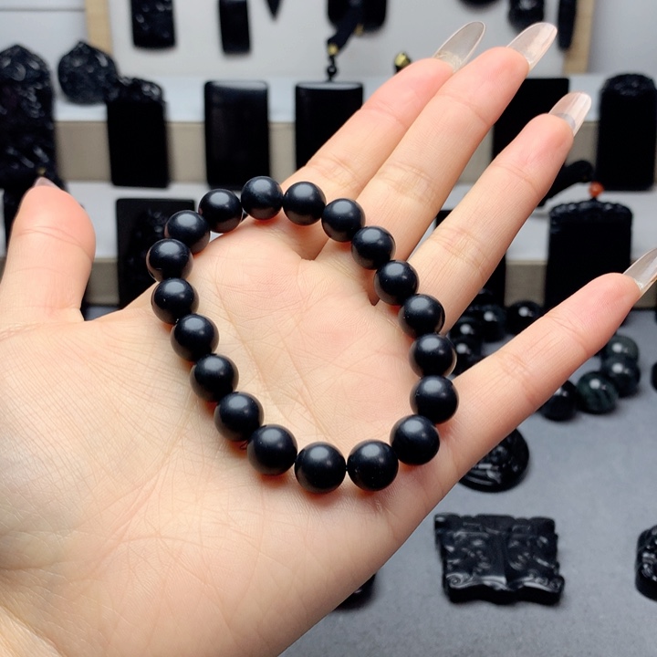 和田玉（墨玉）手串未镶嵌特价10mm有微量毛孔和棉