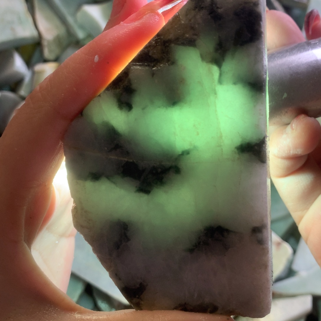 翡翠颈饰未镶嵌缅甸翡翠