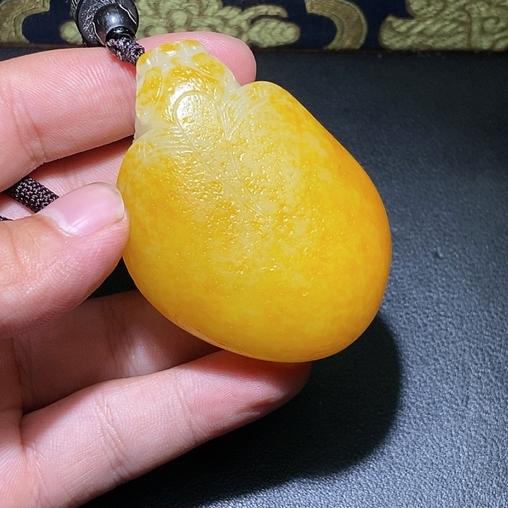 奥***脊和田玉未镶嵌颈饰CC