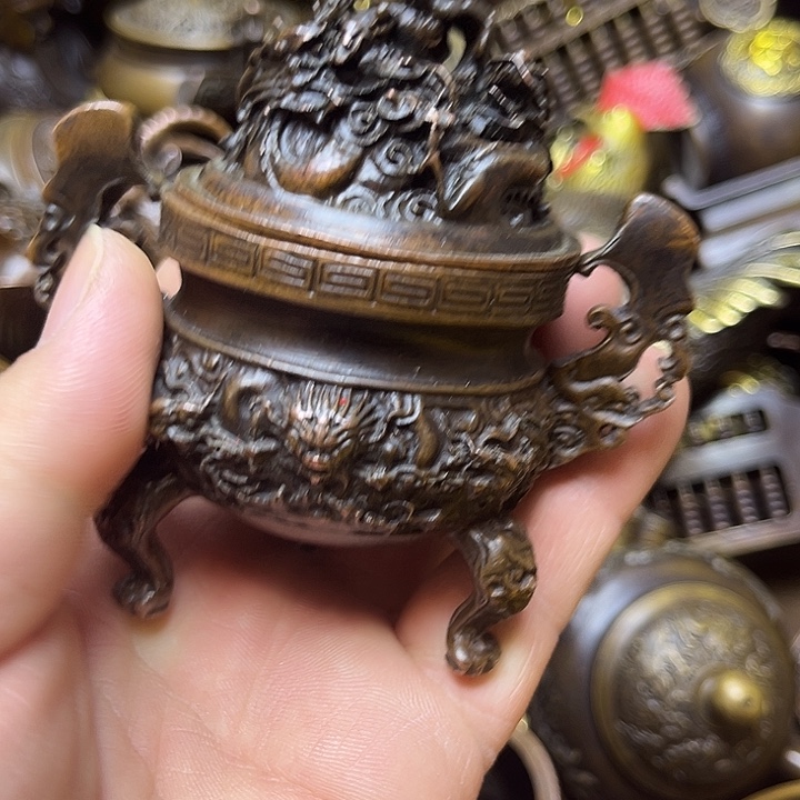 诚信经营精美铜器