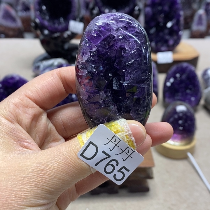 未镶嵌大型摆件（非配饰）水晶