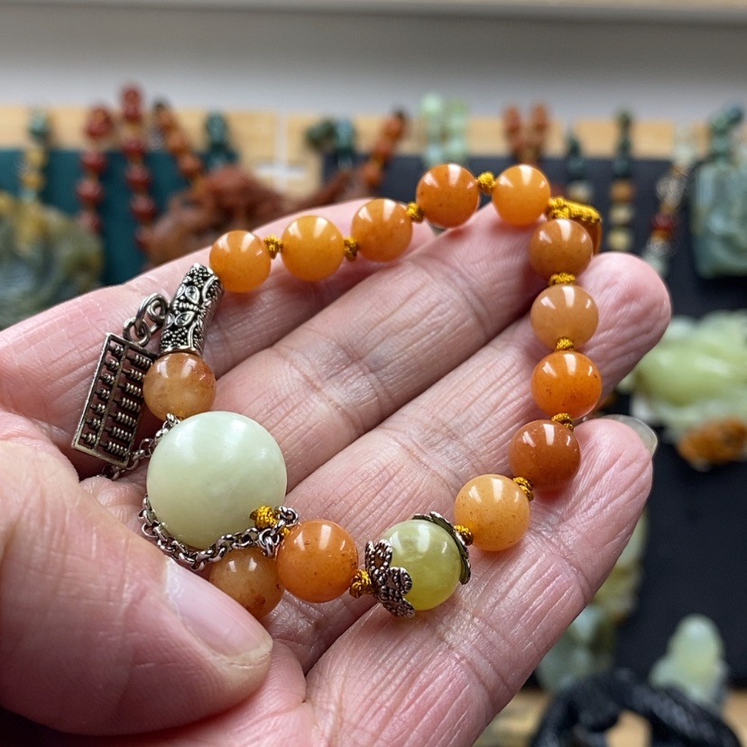 【闪购商品】蛇纹石玉未镶嵌手链