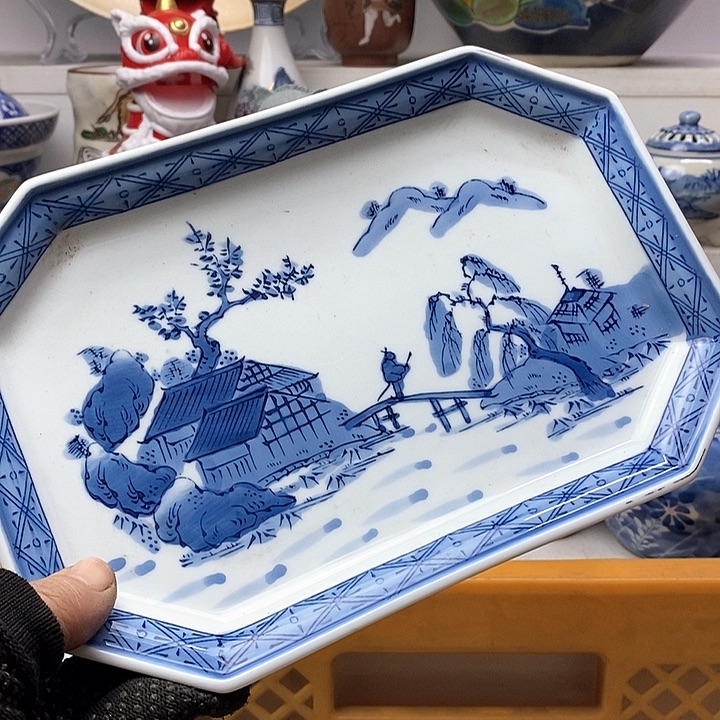 瓷片红****申的太深沉就不要想那些了是我