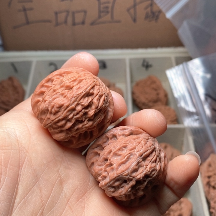 文玩核桃吊坠磨盘