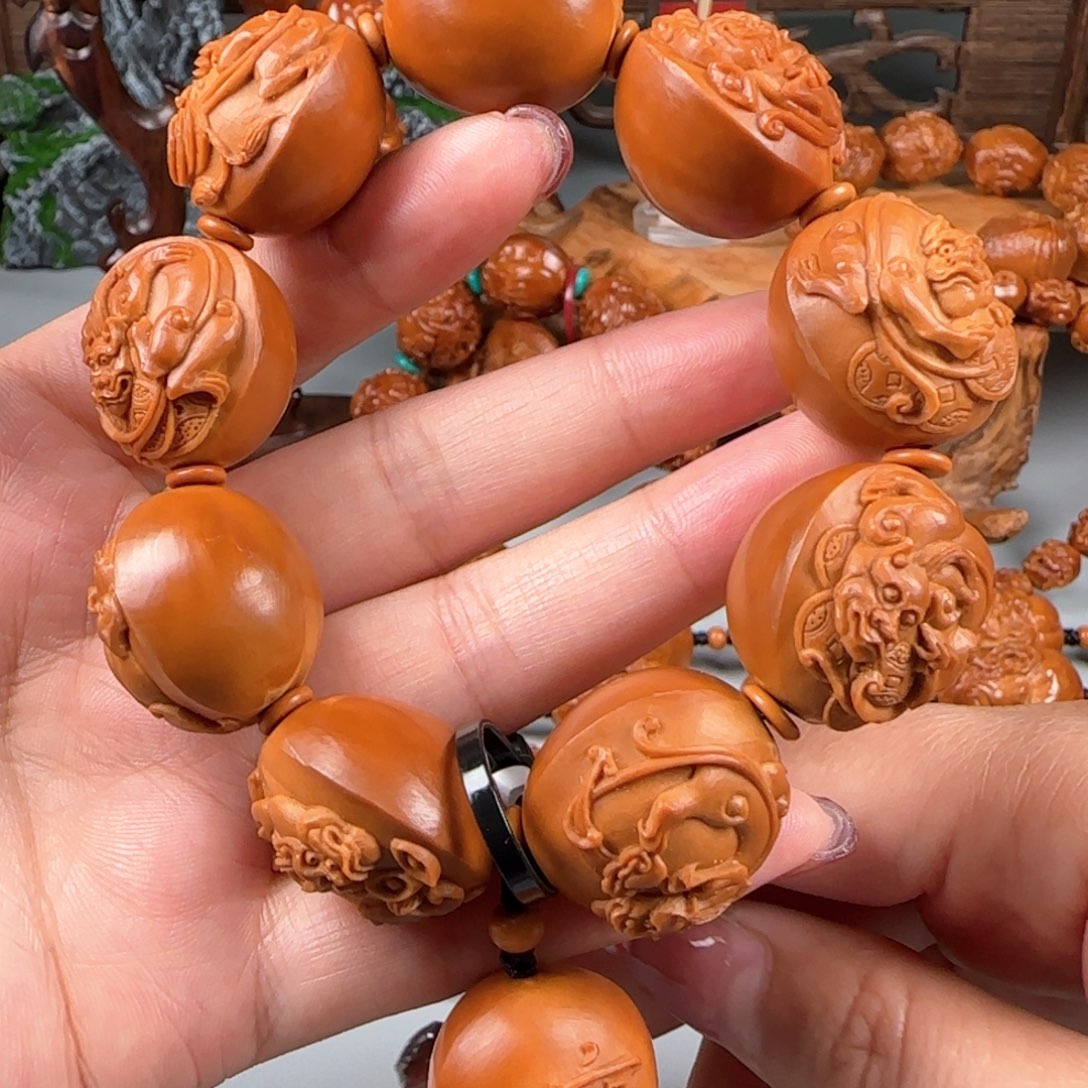 橄榄核手串/手链宽2.3梅林核浮雕螭龙手串手持