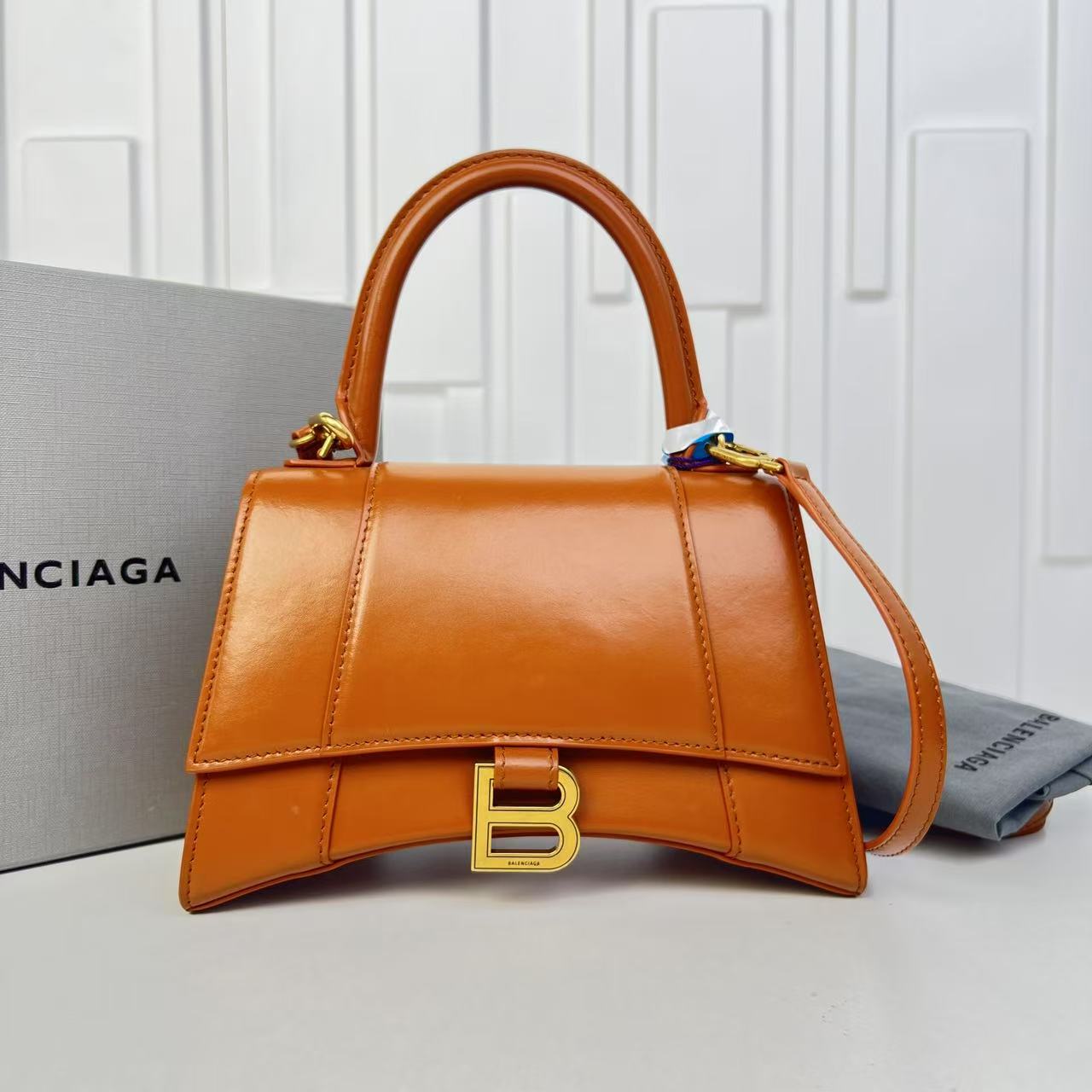 95新 Balenciaga/巴黎世家  玺越奢品 巴黎世家 焦糖色沙漏LM2180