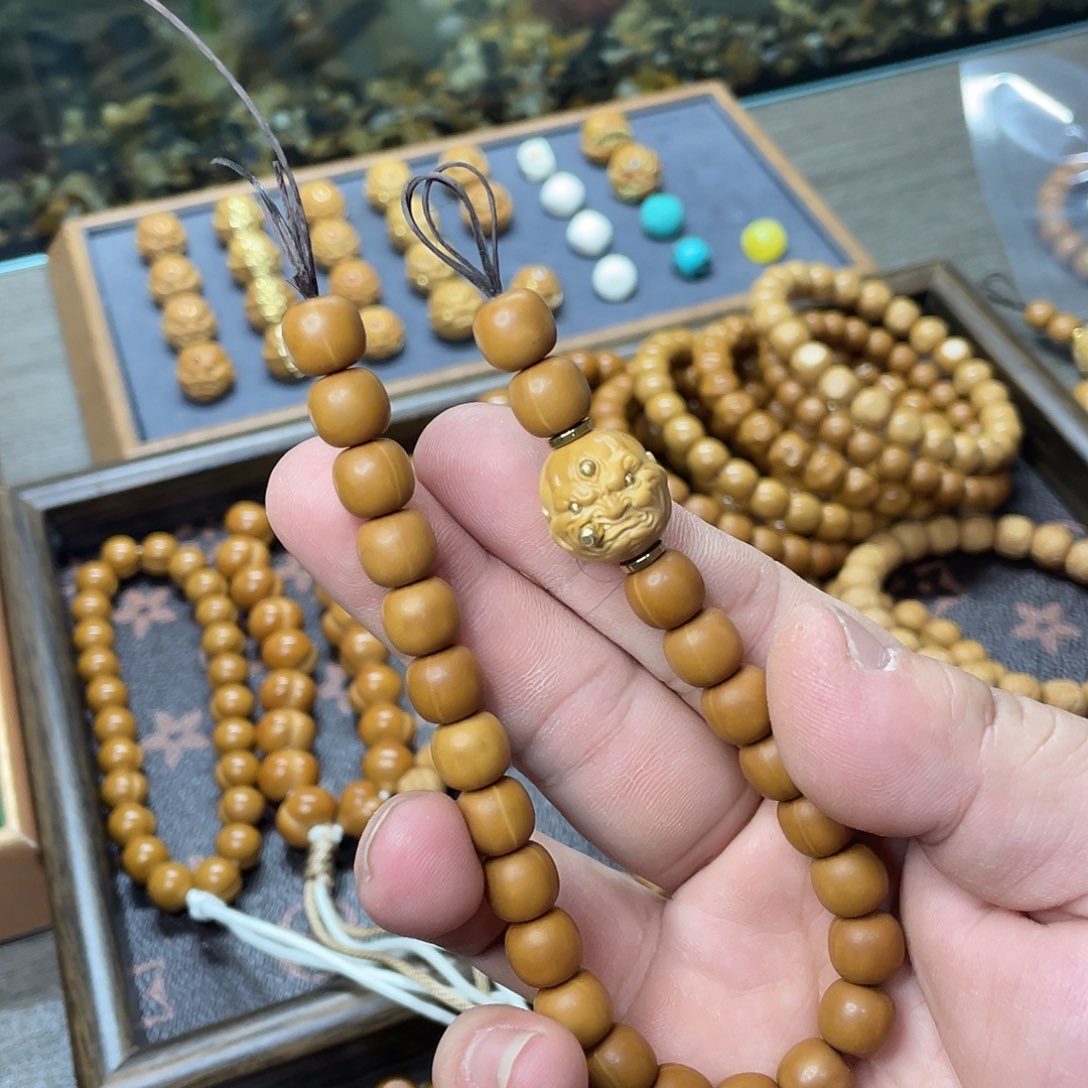 手串猴头核桃镶嵌烟鬼搭配反油老型