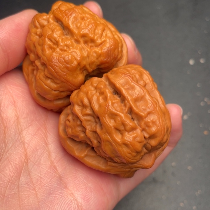 秦岭野生核桃文玩