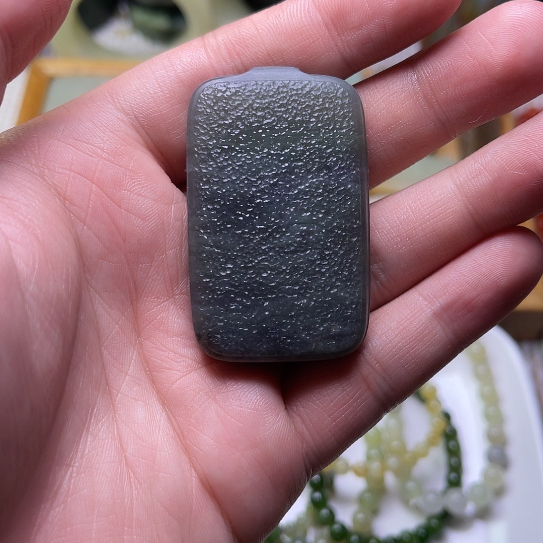 未镶嵌和田玉珠宝半成品35锤纹牌