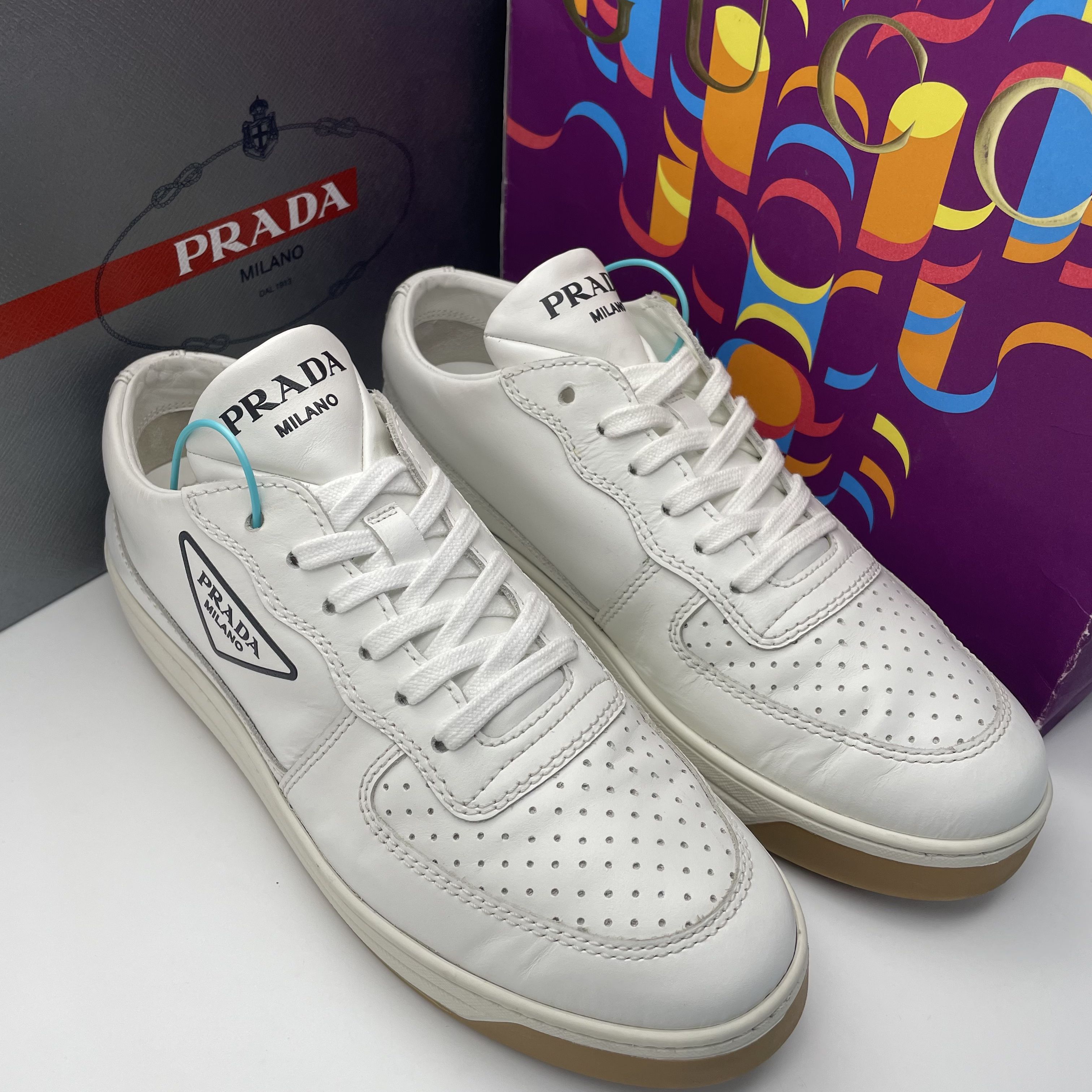 95新 Prada/普拉达 /38欧码/二手男款 倒三角侧标系带休闲板鞋