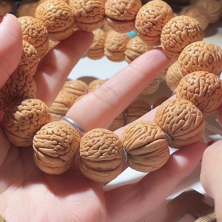 少***青桃核吊坠桃核手串金钱豹78