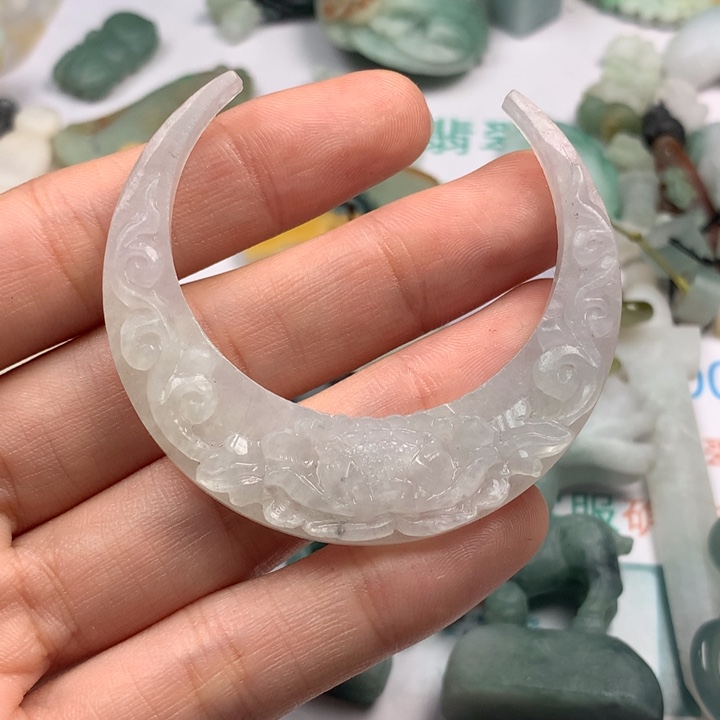 定制翡翠未镶嵌翡翠