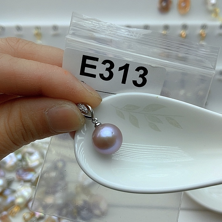 淡水珍珠颈饰未镶嵌