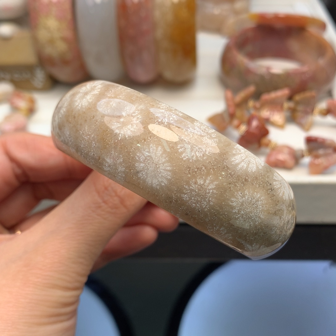 硅化珊瑚（珊瑚玉）手镯未镶嵌60.2口原1500