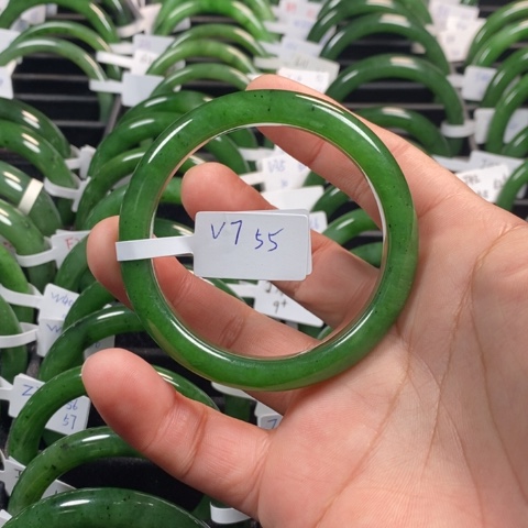 和田玉（碧玉）手镯未镶嵌✨️**