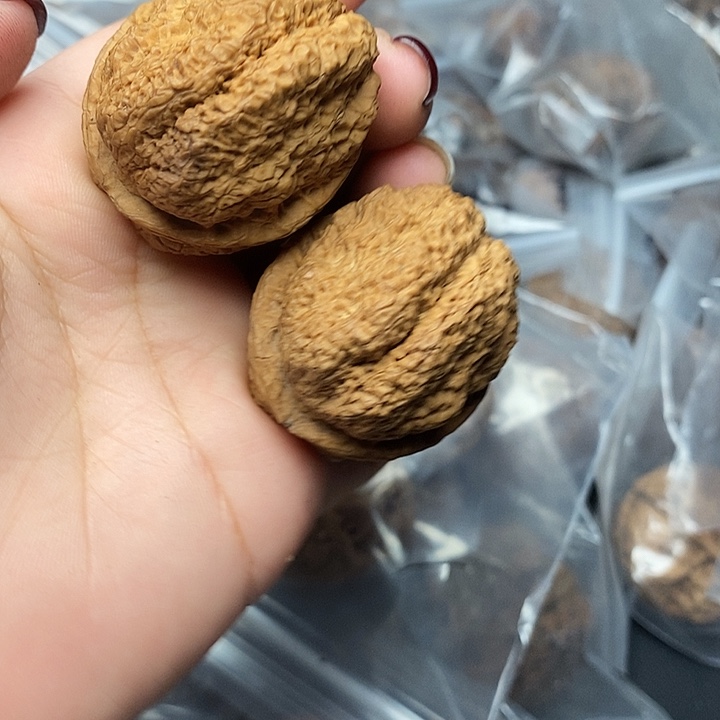 文玩核桃把件57号41mm