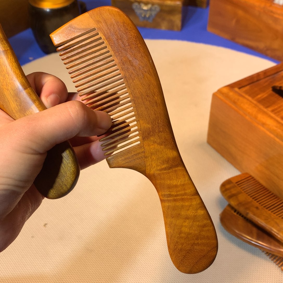 金丝楠金丝楠梳子