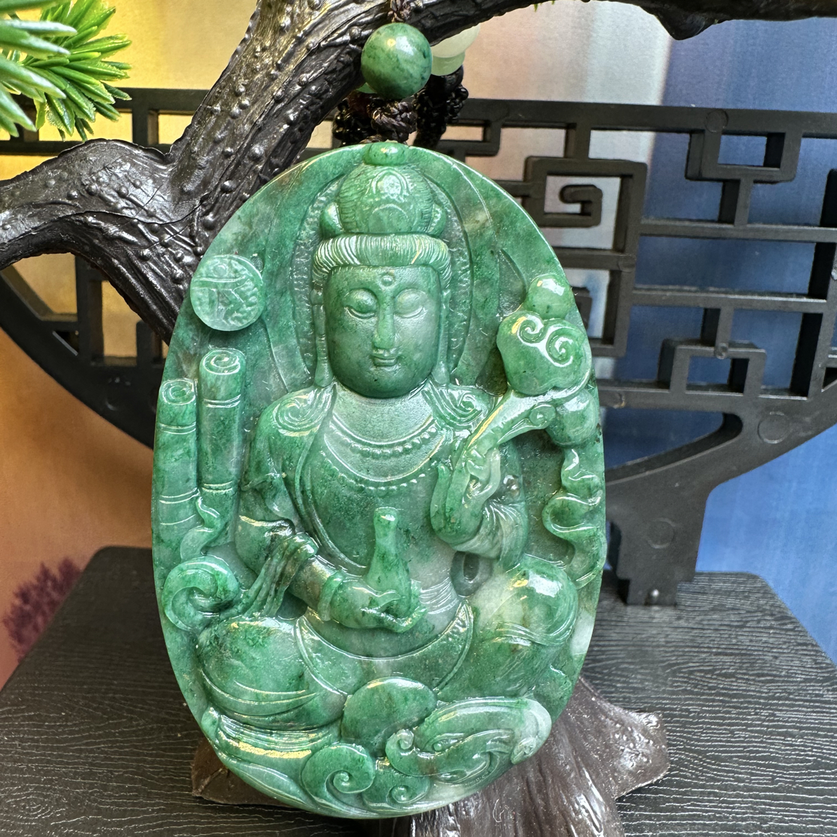 天然独玉天蓝双面精雕观音
