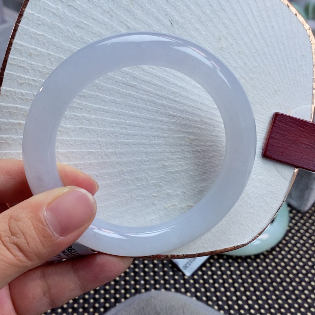 【闪购商品】翡翠手镯未镶嵌天然翡翠手镯