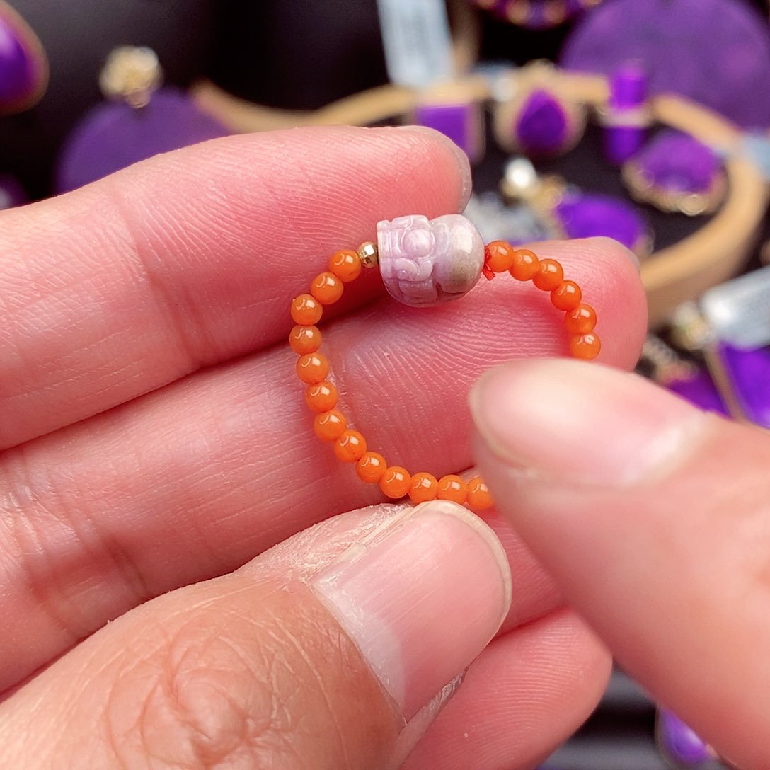 苏纪石（舒俱来）戒指18K金镶嵌