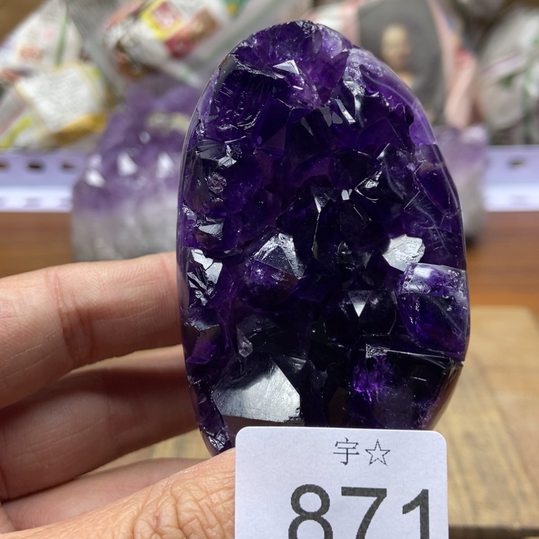 紫晶天然水晶摆件未镶嵌