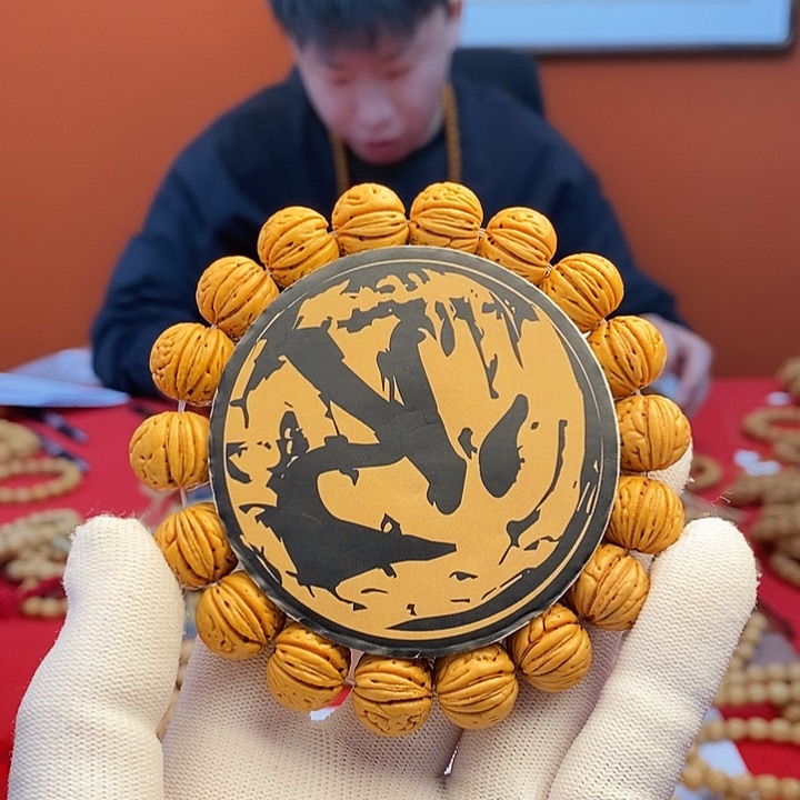 文玩核桃手串A19 尺寸误差0.5之间