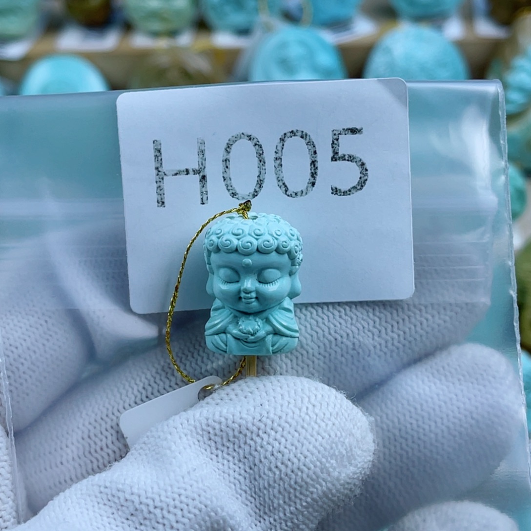 沁***馨绿松石未镶嵌珠宝奇石