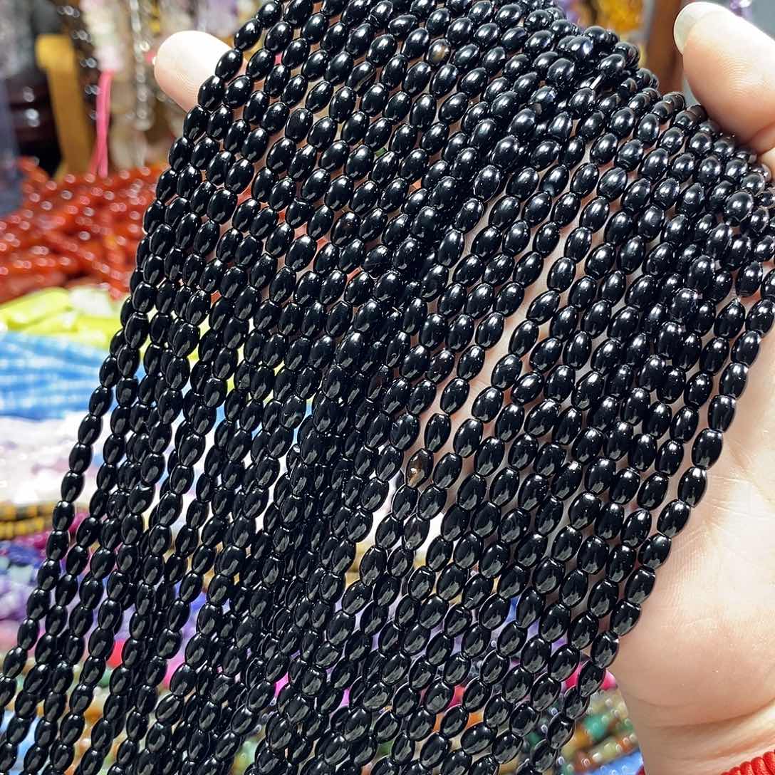 玛瑙/玉髓未镶嵌珠宝半成品黑玛瑙米珠卡6m到手两条