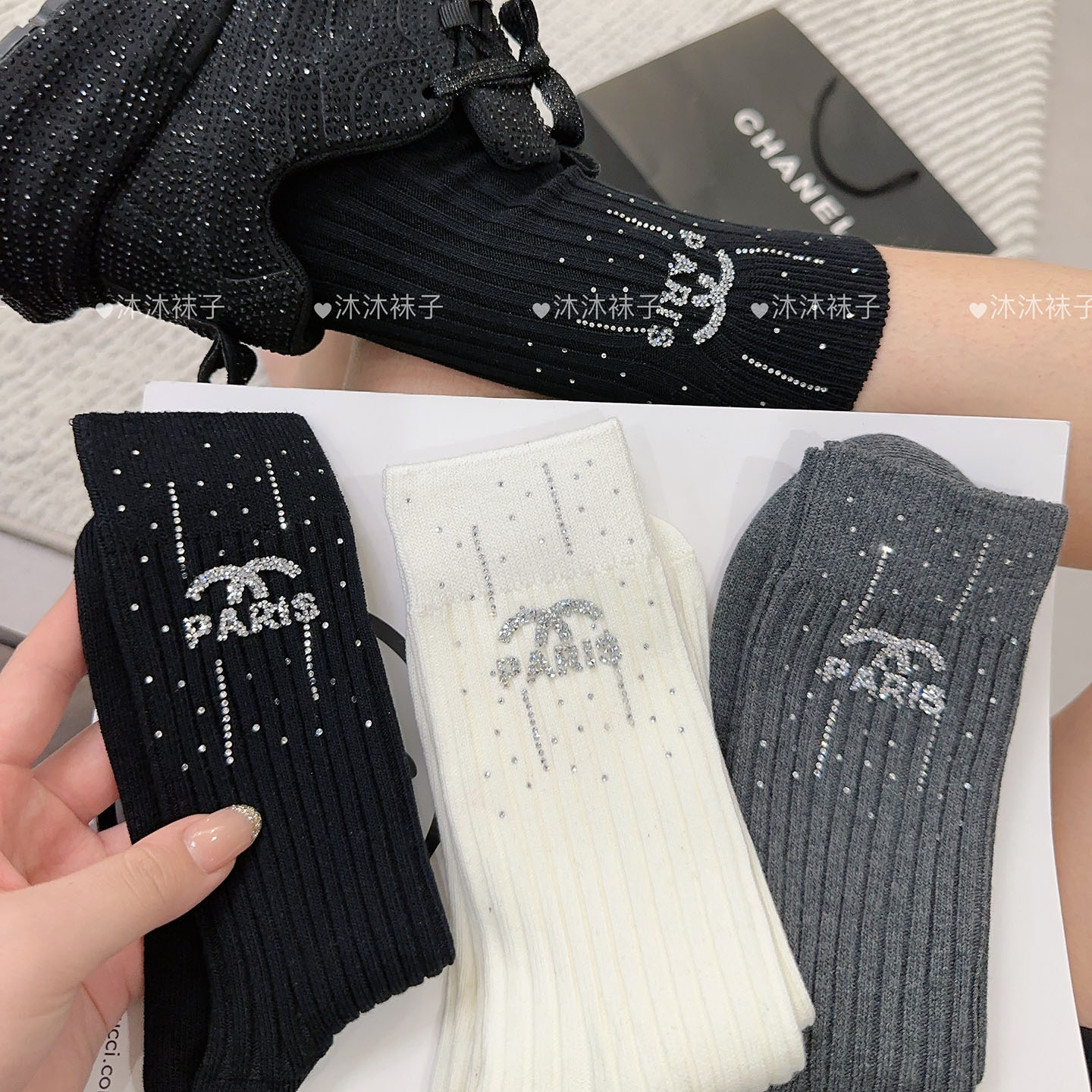 欧货重工水钻流星字母袜子女外穿棉潮网红款黑色白色灰色中筒潮袜